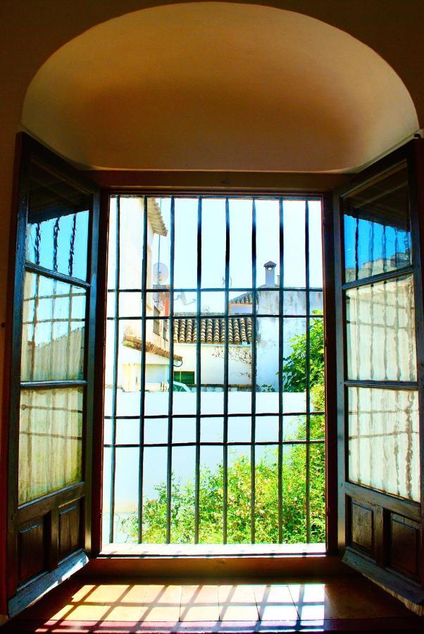 Backpacker Al-Katre Bed & Breakfast Kordoba Bagian luar foto