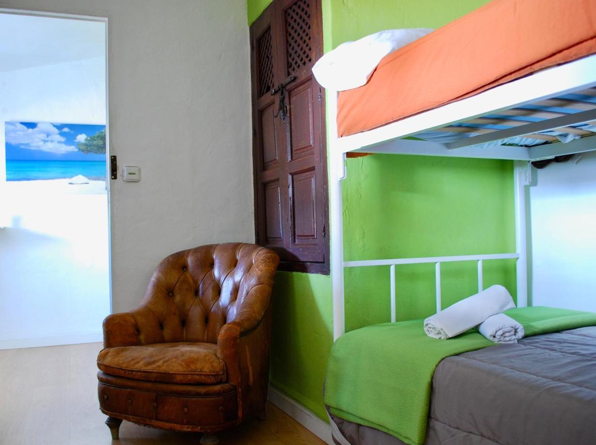 Backpacker Al-Katre Bed & Breakfast Kordoba Bagian luar foto