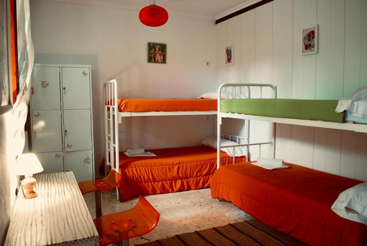 Backpacker Al-Katre Bed & Breakfast Kordoba Bagian luar foto