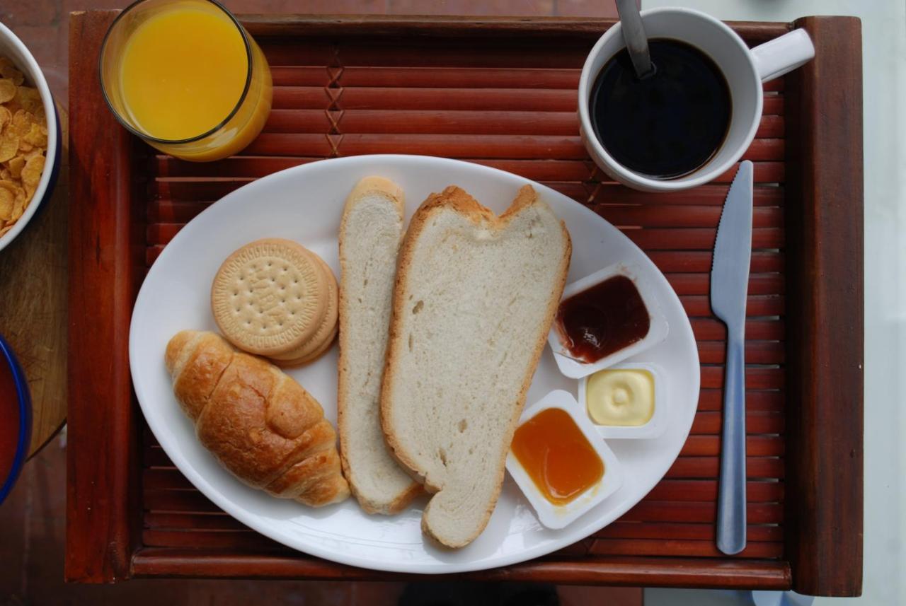 Backpacker Al-Katre Bed & Breakfast Kordoba Bagian luar foto