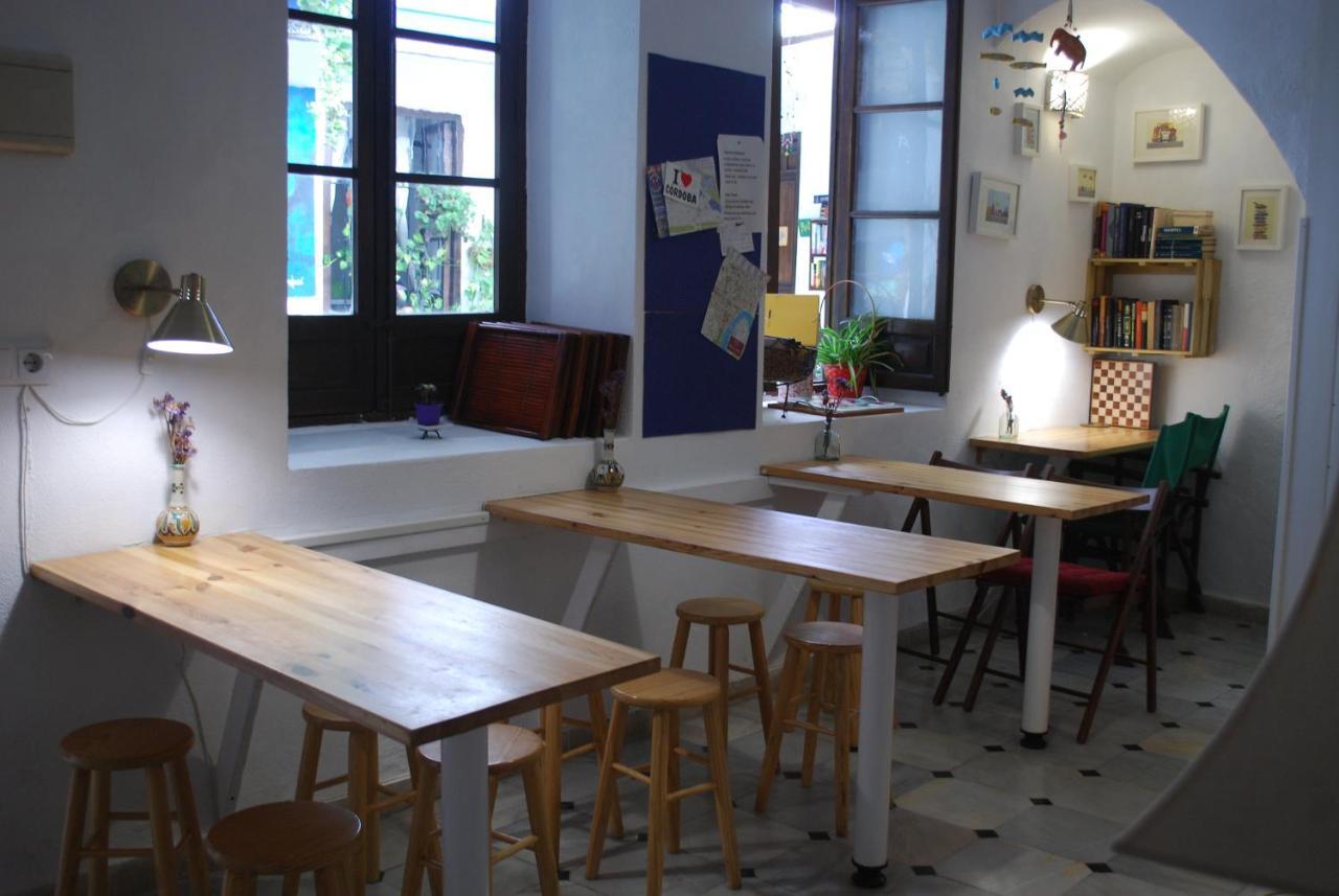 Backpacker Al-Katre Bed & Breakfast Kordoba Bagian luar foto