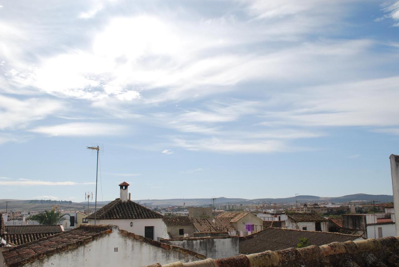 Backpacker Al-Katre Bed & Breakfast Kordoba Bagian luar foto